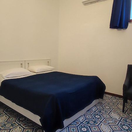 Villa Mary - Apartments ตรานิ ห้อง รูปภาพ